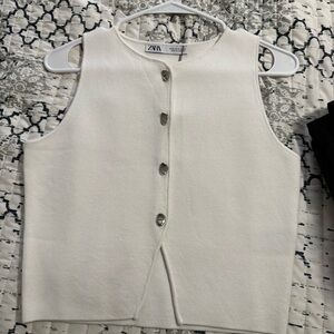 Zara Cream Sleeveless Buttoned Vest